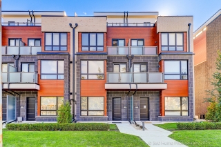 119 High St W, Mississauga, ON L5H 1K4, Canada, ,  