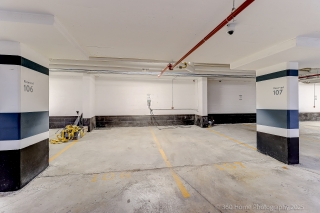 119 High St W, Mississauga, ON L5H 1K4, Canada, ,  