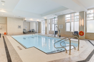 119 High St W, Mississauga, ON L5H 1K4, Canada, ,  