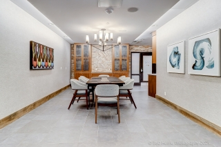 119 High St W, Mississauga, ON L5H 1K4, Canada, ,  