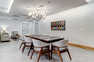 119 High St W, Mississauga, ON L5H 1K4, Canada, ,  