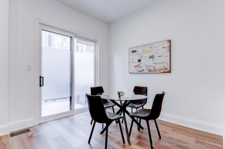 119 High St W, Mississauga, ON L5H 1K4, Canada, ,  