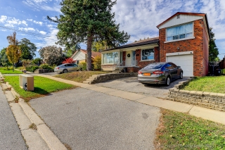 6 Hardisty Dr, Etobicoke, ON M9W 2N1, Canada, ,  