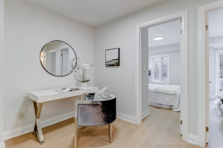 Unit 256-318 John St., Markham, ON L3T 0B1, Canada, ,  