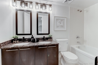 Unit 256-318 John St., Markham, ON L3T 0B1, Canada, ,  