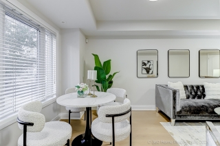 Unit 256-318 John St., Markham, ON L3T 0B1, Canada, ,  