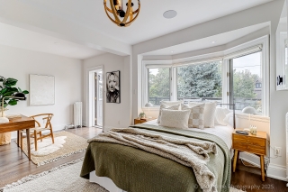 21 Wilson Park Rd, Toronto, ON M6K 3B6, Canada, ,  