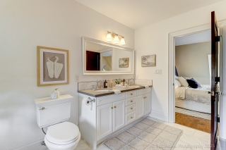 21 Wilson Park Rd, Toronto, ON M6K 3B6, Canada, ,  
