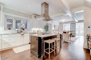 21 Wilson Park Rd, Toronto, ON M6K 3B6, Canada, ,  