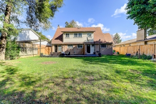 8 Haslemere Ave, Brampton, ON L6W 2X4, Canada, ,  
