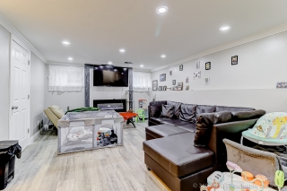 8 Haslemere Ave, Brampton, ON L6W 2X4, Canada, ,  