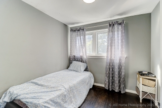 8 Haslemere Ave, Brampton, ON L6W 2X4, Canada, ,  