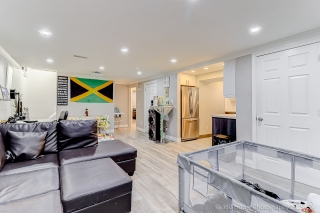 8 Haslemere Ave, Brampton, ON L6W 2X4, Canada, ,  