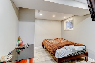 8 Haslemere Ave, Brampton, ON L6W 2X4, Canada, ,  