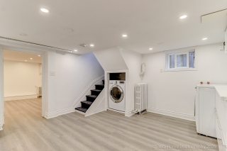 194 Roe Ave, Toronto, ON M5M 2J2, Canada, ,  