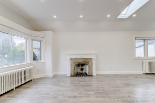 194 Roe Ave, Toronto, ON M5M 2J2, Canada, ,  
