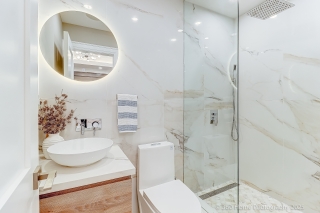 24 Evanston Dr, North York, ON M3H 5P1, Canada, ,  