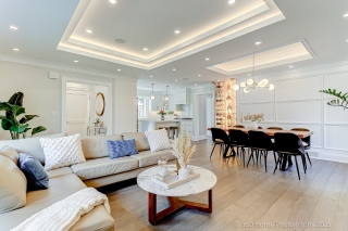 24 Evanston Dr, North York, ON M3H 5P1, Canada, ,  