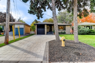 24 Evanston Dr, North York, ON M3H 5P1, Canada, ,  