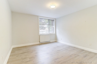 Unit 2-2814 Bloor St W, Toronto, ON M4W 3E2, Canada, ,  