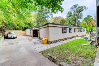 Unit 2-2814 Bloor St W, Toronto, ON M4W 3E2, Canada, ,  