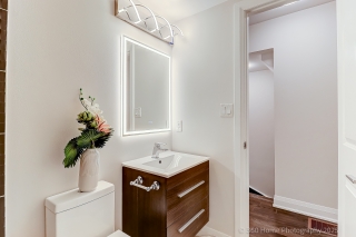 Unit 143-326 John St., Markham, ON L3T 0B1, Canada, ,  