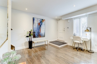Unit 143-326 John St., Markham, ON L3T 0B1, Canada, ,  