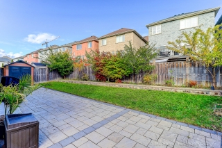 17 McHugh Rd, Ajax, ON L1Z 0M8, Canada, ,  