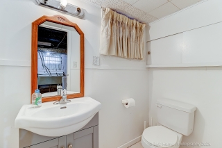 192 Roe Ave, North York, ON M5M 2J2, Canada, ,  