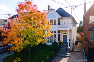 343 Cranbrooke Ave, Toronto, ON M5M 1N2, Canada, ,  