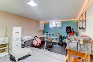 184 Oakridge Dr, Scarborough, ON M1M 2A4, Canada, ,  