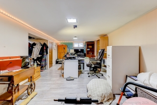 184 Oakridge Dr, Scarborough, ON M1M 2A4, Canada, ,  