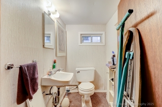 184 Oakridge Dr, Scarborough, ON M1M 2A4, Canada, ,  