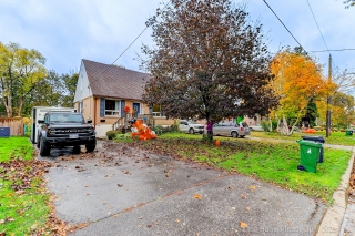 184 Oakridge Dr, Scarborough, ON M1M 2A4, Canada, ,  