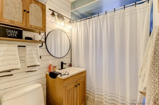 184 Oakridge Dr, Scarborough, ON M1M 2A4, Canada, ,  