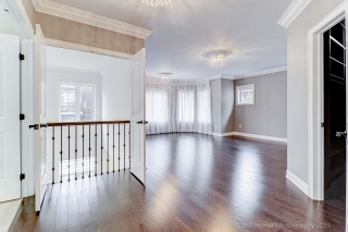 107 Queen Filomena Ave, Maple, ON L6A 0J1, Canada, ,  