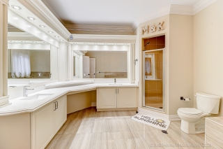 107 Queen Filomena Ave, Maple, ON L6A 0J1, Canada, ,  