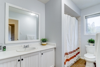 1200 Benson St, Innisfil, ON L9S, Canada, ,  