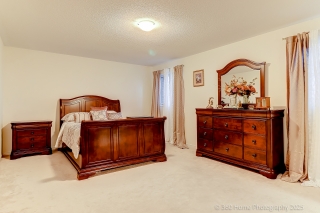 2012 Queensbury Dr, Oshawa, ON L1K 0R9, Canada, ,  