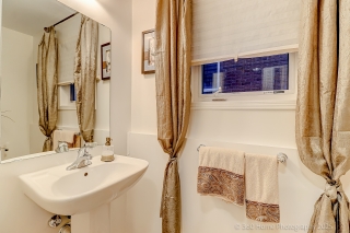 2012 Queensbury Dr, Oshawa, ON L1K 0R9, Canada, ,  