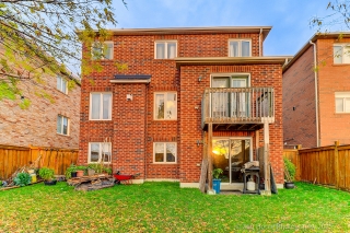 2012 Queensbury Dr, Oshawa, ON L1K 0R9, Canada, ,  