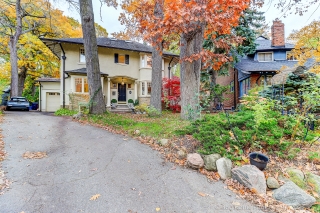 91 Braemore Gardens, Toronto, ON M6G 2C7, Canada, ,  