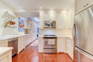 91 Braemore Gardens, Toronto, ON M6G 2C7, Canada, ,  