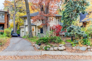 91 Braemore Gardens, Toronto, ON M6G 2C7, Canada, ,  