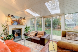 91 Braemore Gardens, Toronto, ON M6G 2C7, Canada, ,  