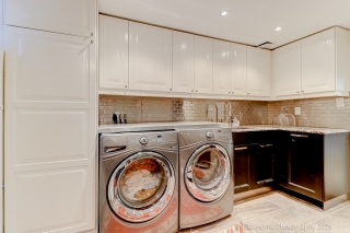 91 Braemore Gardens, Toronto, ON M6G 2C7, Canada, ,  