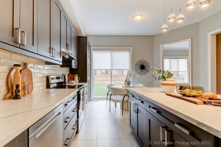 8 Colesbrook Rd, Richmond Hill, ON L4S 0C6, Canada, ,  