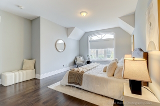 8 Colesbrook Rd, Richmond Hill, ON L4S 0C6, Canada, ,  