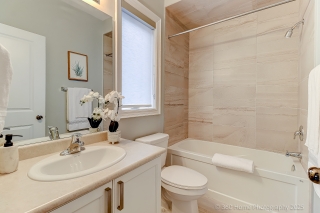 8 Colesbrook Rd, Richmond Hill, ON L4S 0C6, Canada, ,  