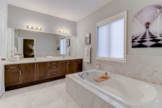 8 Colesbrook Rd, Richmond Hill, ON L4S 0C6, Canada, ,  